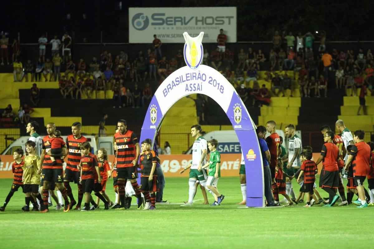 Pressionado pela zona de rebaixamento, Sport recebe Palmeiras pela 26 rodada do Brasileiro