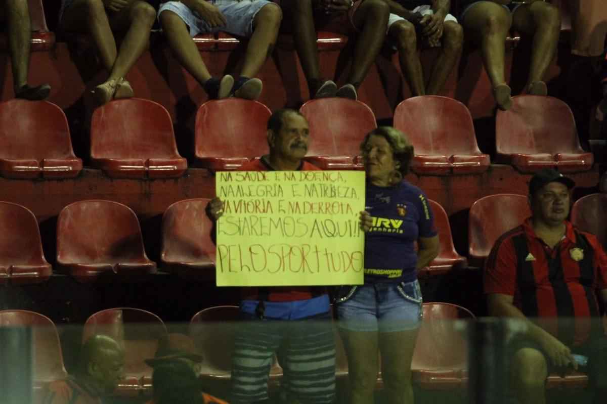 Pressionado pela zona de rebaixamento, Sport recebe Palmeiras pela 26 rodada do Brasileiro