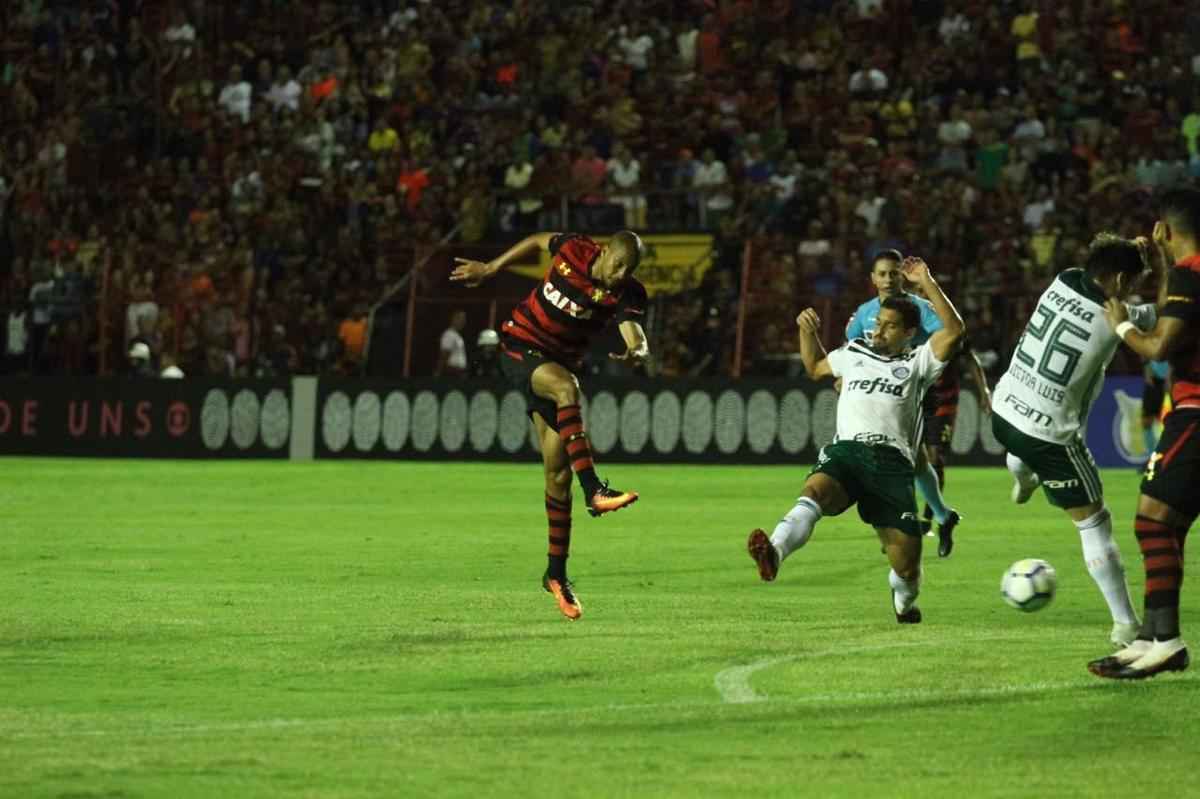 Pressionado pela zona de rebaixamento, Sport recebe Palmeiras pela 26 rodada do Brasileiro