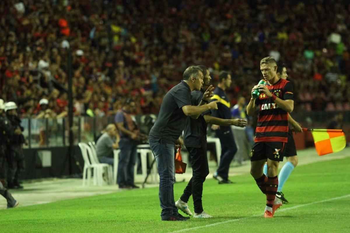 Pressionado pela zona de rebaixamento, Sport recebe Palmeiras pela 26 rodada do Brasileiro