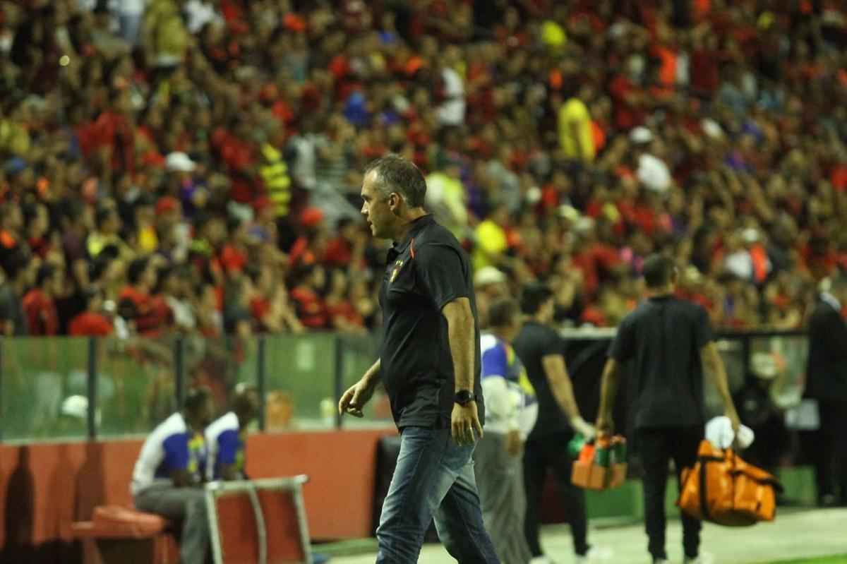 Pressionado pela zona de rebaixamento, Sport recebe Palmeiras pela 26 rodada do Brasileiro