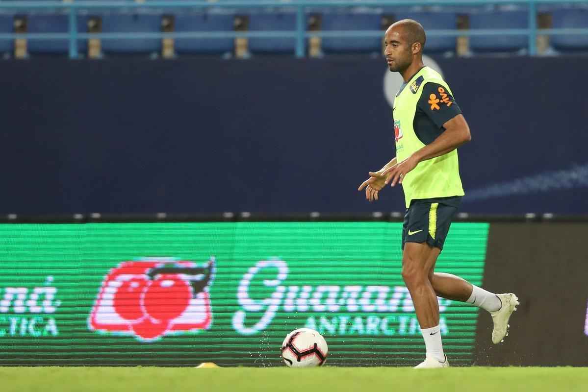 Seleo Brasileira treina na vspera do amistoso contra a Arbia Saudita