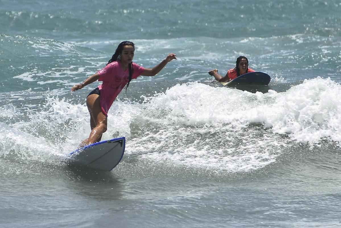Projeto promove tambm o Maraca Surf Festival Feminino Open, evento dedicado  prtica da modalidade por mulheres