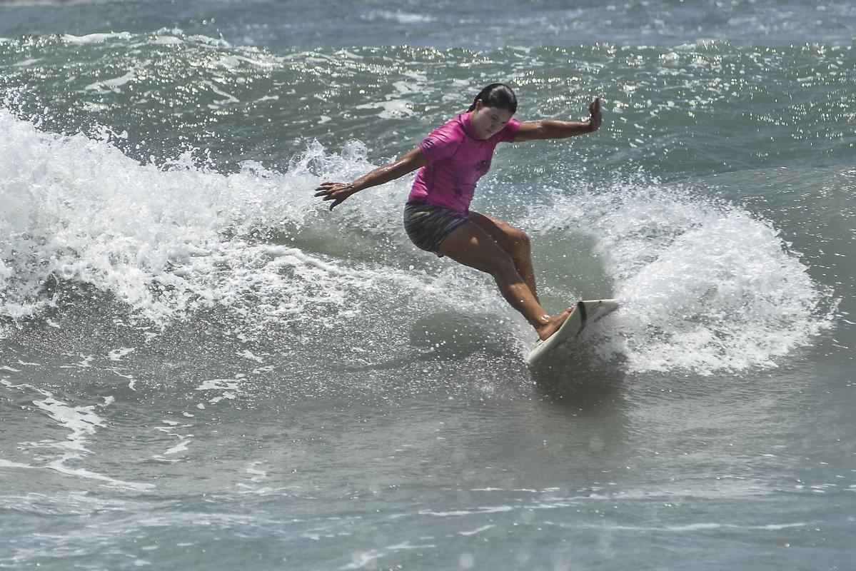 Projeto promove tambm o Maraca Surf Festival Feminino Open, evento dedicado  prtica da modalidade por mulheres