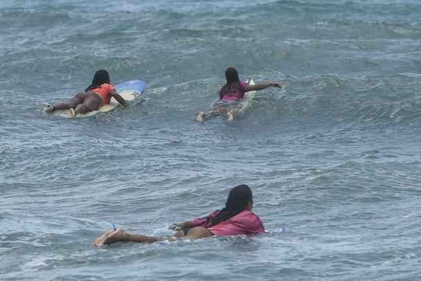 Projeto promove tambm o Maraca Surf Festival Feminino Open, evento dedicado  prtica da modalidade por mulheres
