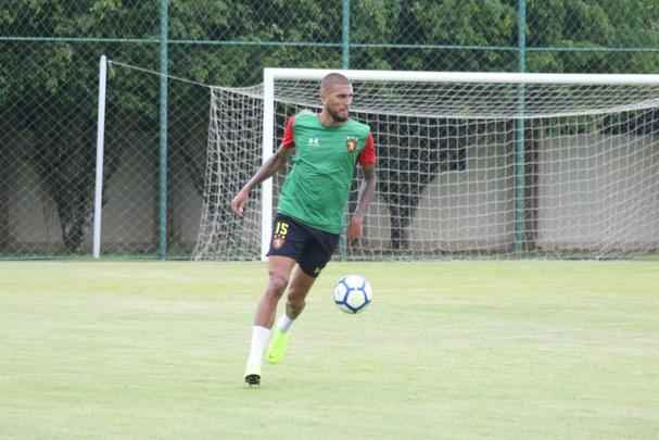 Elenco se reapresentou com trabalho na academia e treino tcnico em campo. Sander, Jair, Marlone e Michel Bastos foram poupados da atividade