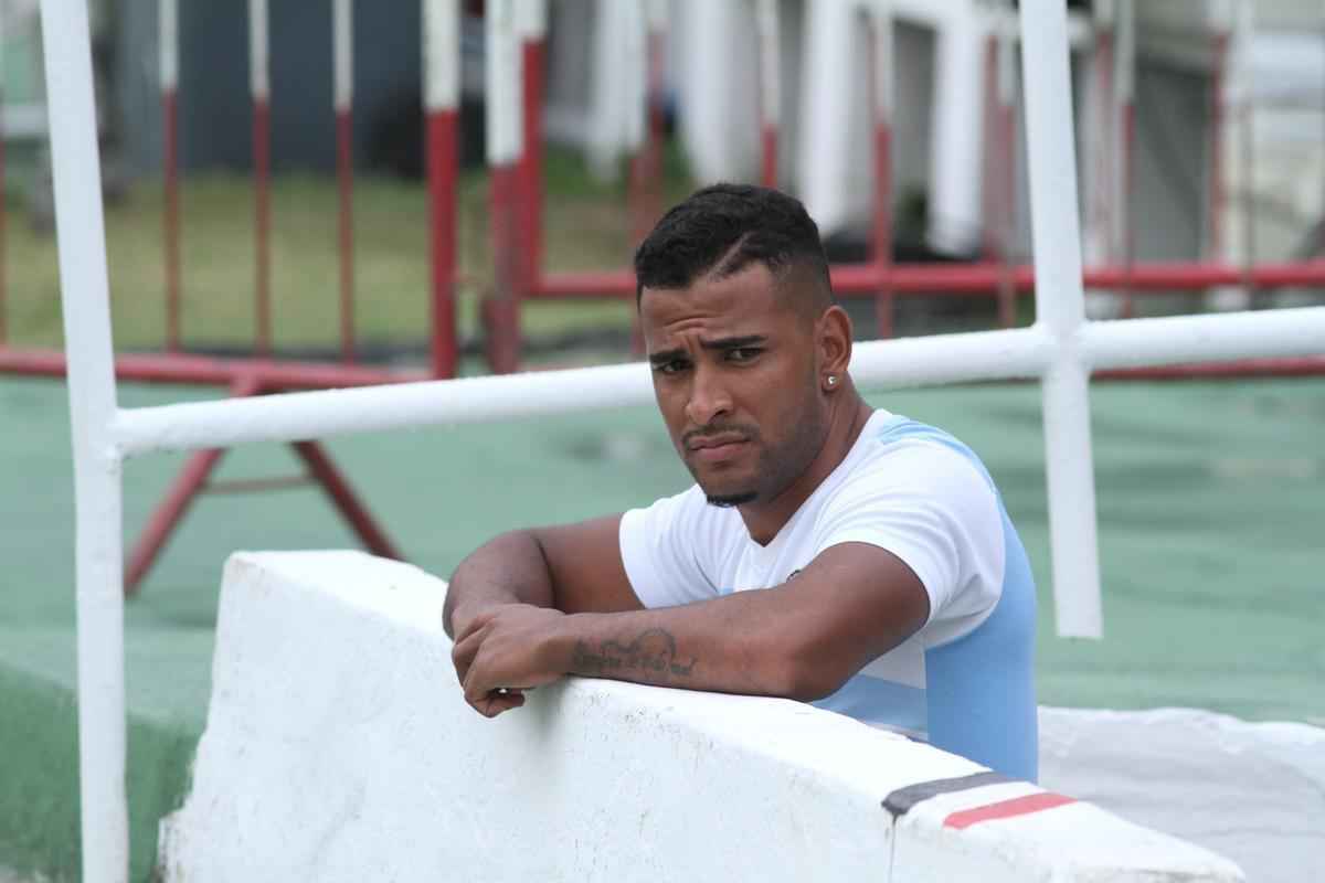 Em passagens pelo Santa Cruz entre 2015 e 2016, alm de 2018, Allan Vieira soma 58 partidas pelo Tricolor, com dois ttulos conquistados e uma acesso  Srie A