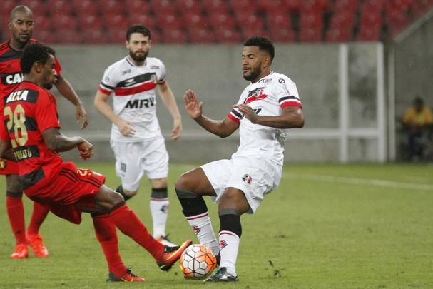 Em passagens pelo Santa Cruz entre 2015 e 2016, além de 2018, Allan Vieira soma 58 partidas pelo Tricolor, com dois títulos conquistados e uma acesso à Série A