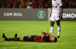 Duelo da 34 rodada do Campeonato Brasileiro marca confronto direto para tentar fugir da zona de rebaixamento
