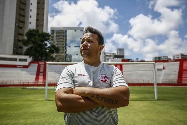 Cada vez mais perto da volta para casa, ex-camisa 11 conta como identificao com o estdio foi construda