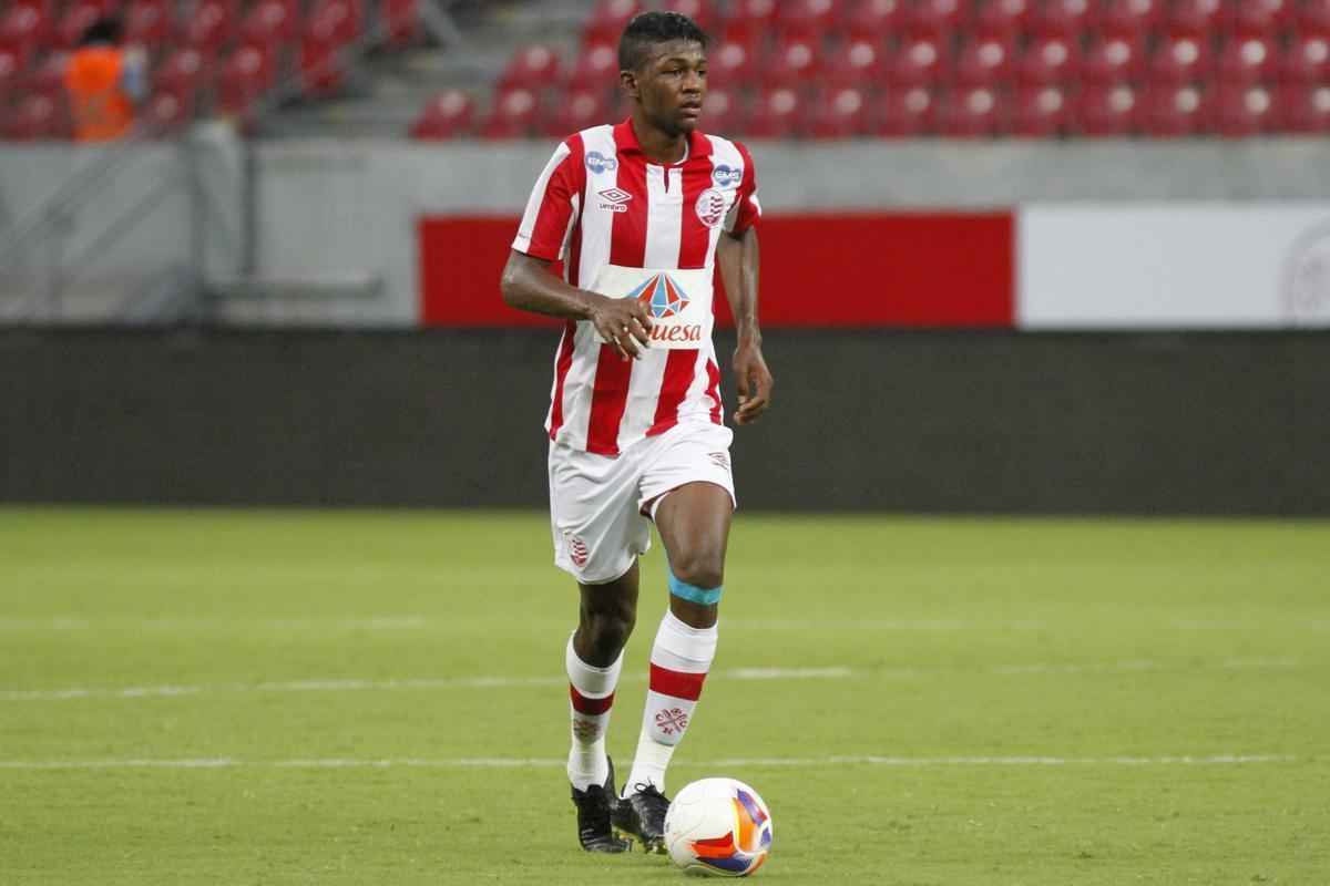 Zagueiro: Diego Silva