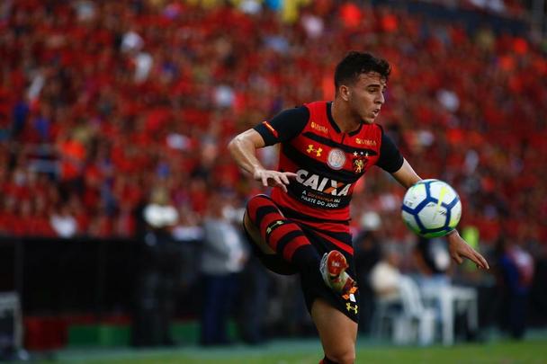 Sport chegou a vencer partida por 2 a 1, mas não conseguiu escapar do rebaixamento com resultados de vitória da Chapecoense e empate entre Ceará e Vasco