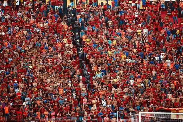 Sport chegou a vencer partida por 2 a 1, mas não conseguiu escapar do rebaixamento com resultados de vitória da Chapecoense e empate entre Ceará e Vasco
