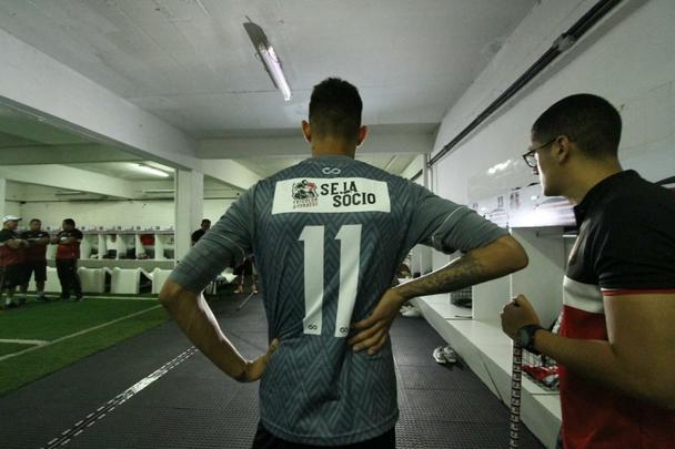 Um total de 19 atletas se apresentaram nesta segunda-feira, 3 de dezembro, para o primeiro dia de trabalho no Santa Cruz visando o ano de 2019