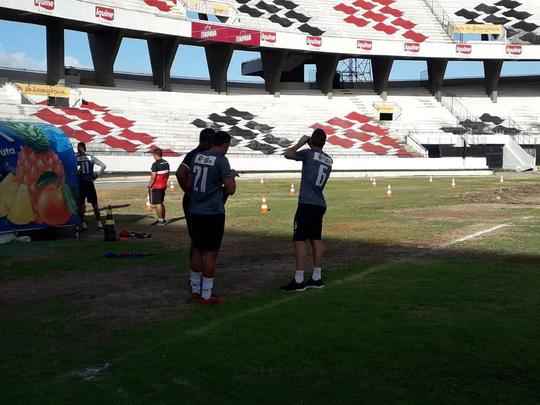 Meio-campista Allan Dias, lateral esquerdo Bruno Ré e o volante Diego Lorenzi foram confirmados nesta segunda-feira