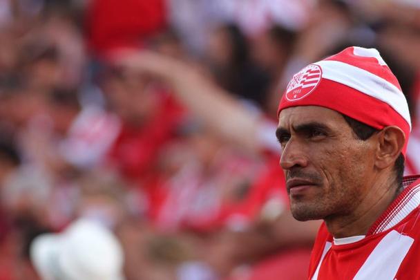 Torcida volta ao estdio com homenagem a dolo Kuki, apresentao oficial de Jorge Henrique e amistoso com Newell's Old Boys
