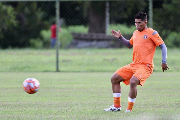 Elenco coral segue sua preparao para estreia no Campeonato Pernambucano, diante do Amrica, no prximo domingo, na Arena de Pernambuco
