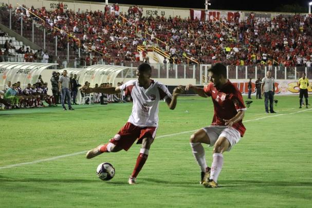 Gols da partida foram marcados pelo atacante Wallace Pernambucano e volante Maylson 