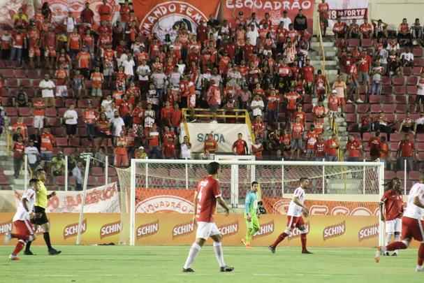 Gols da partida foram marcados pelo atacante Wallace Pernambucano e volante Maylson 
