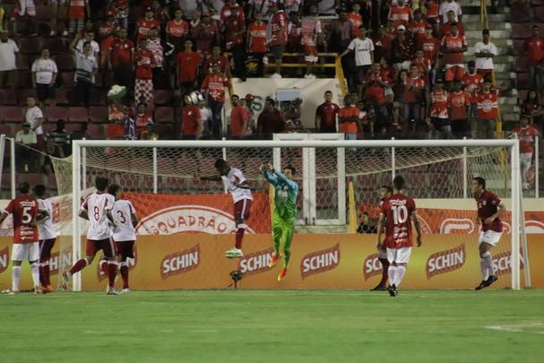 Gols da partida foram marcados pelo atacante Wallace Pernambucano e volante Maylson 