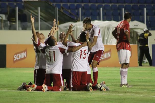 Gols da partida foram marcados pelo atacante Wallace Pernambucano e volante Maylson 