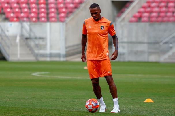 Técnico Leston Júnior tem dúvidas para a escalação do Tricolor para partida diante do Bahia, na Arena de Pernambuco, pelo Nordestão