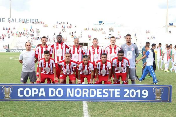 Salgueiro e N�utico est�o empatando em 0 a 0, no Corn�lio de Barros, em Salgueiro
