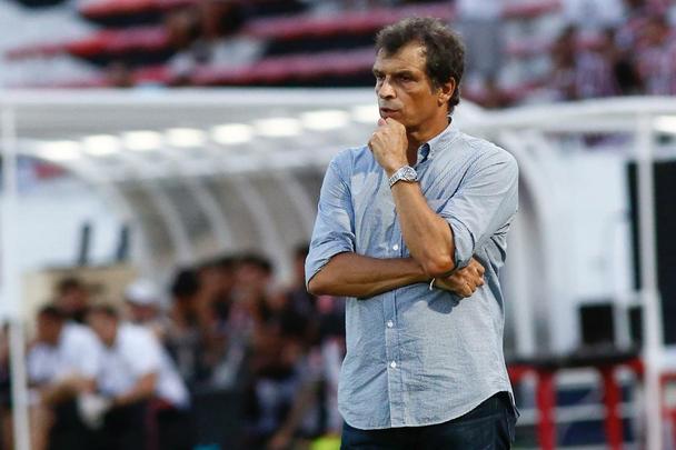 Santa Cruz e Sport disputam o primeiro Clássico das Multidões da temporada, na estreia do novo gramado do Arruda