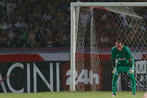 Santa Cruz venceu o Clássico das Multidões por 1 a 0, gol de Allan Dias e falha do goleiro Magrão