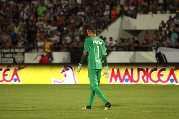 Santa Cruz venceu o Clássico das Multidões por 1 a 0, gol de Allan Dias e falha do goleiro Magrão