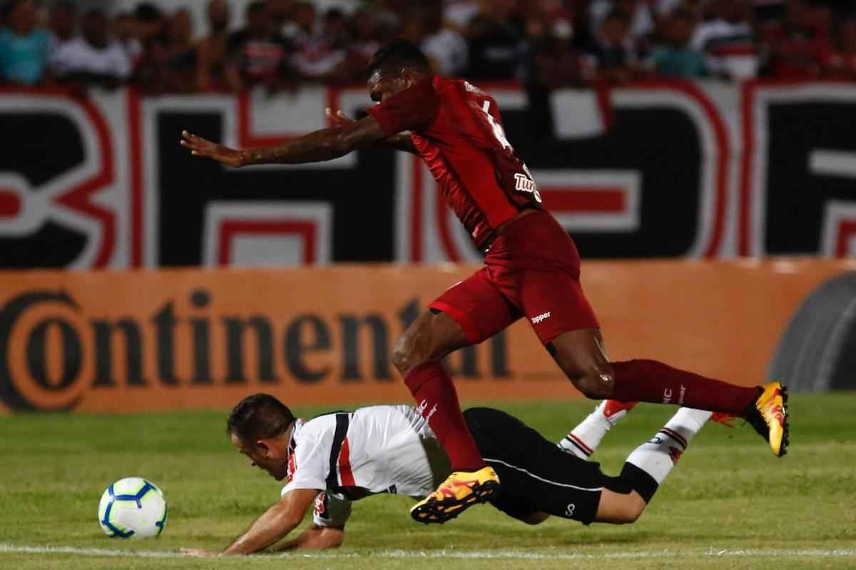Clssico das Emoes disputado pela 2 fase da Copa do Brasil vale R$ 1,45 milho para o vencedor do confronto