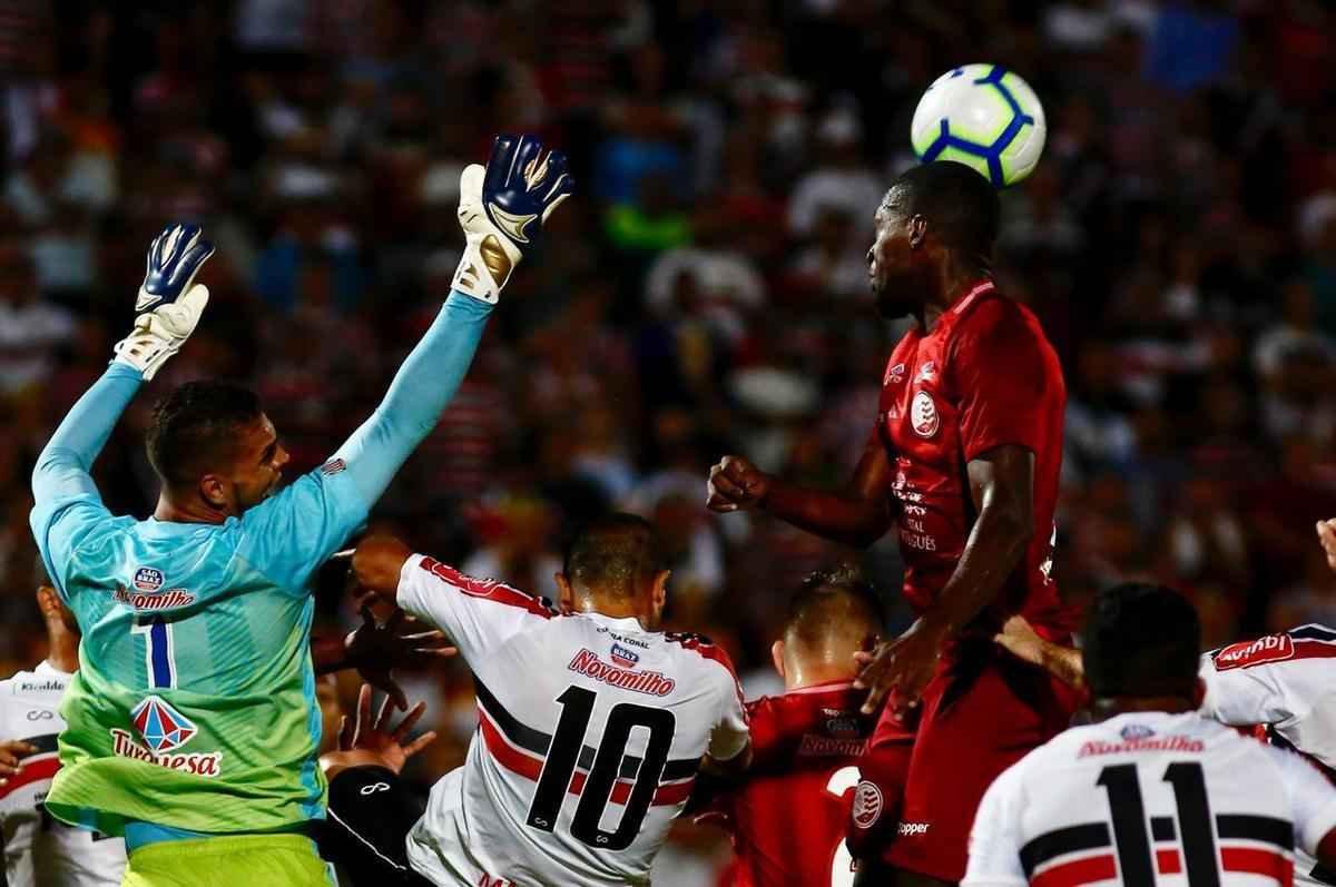 Clssico das Emoes disputado pela 2 fase da Copa do Brasil vale R$ 1,45 milho para o vencedor do confronto