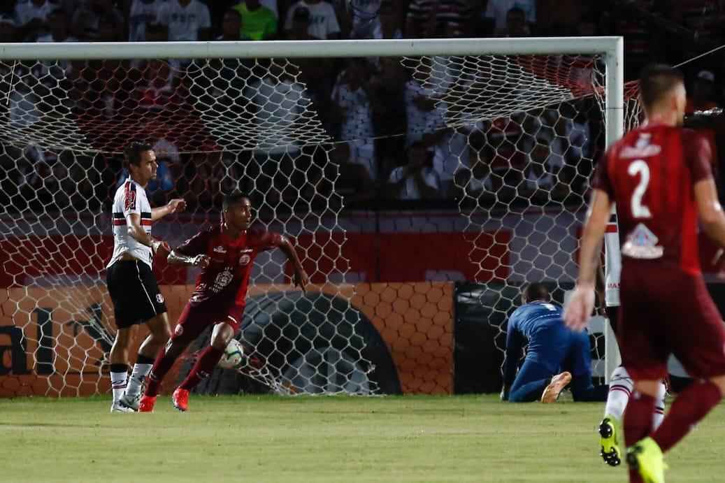 Clssico das Emoes disputado pela 2 fase da Copa do Brasil vale R$ 1,45 milho para o vencedor do confronto