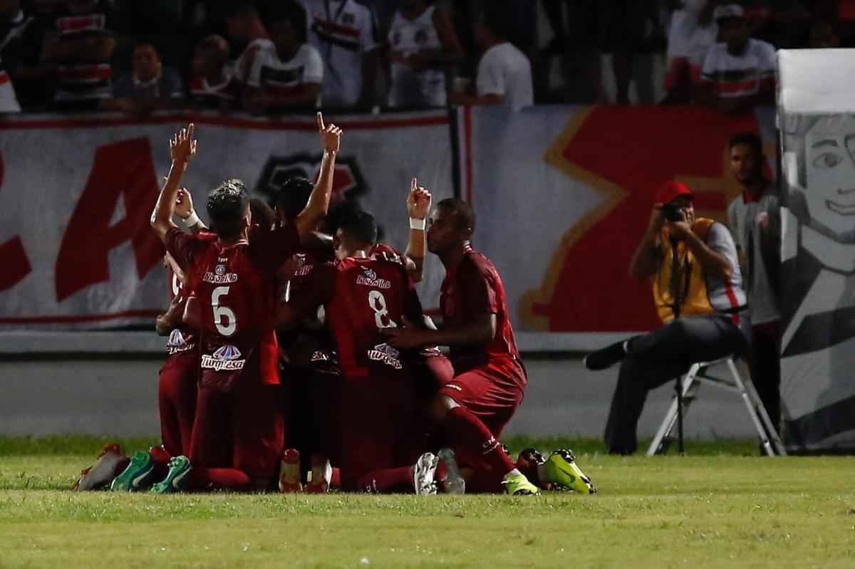 Clssico das Emoes disputado pela 2 fase da Copa do Brasil vale R$ 1,45 milho para o vencedor do confronto