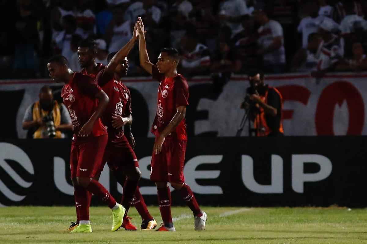Clssico das Emoes disputado pela 2 fase da Copa do Brasil vale R$ 1,45 milho para o vencedor do confronto