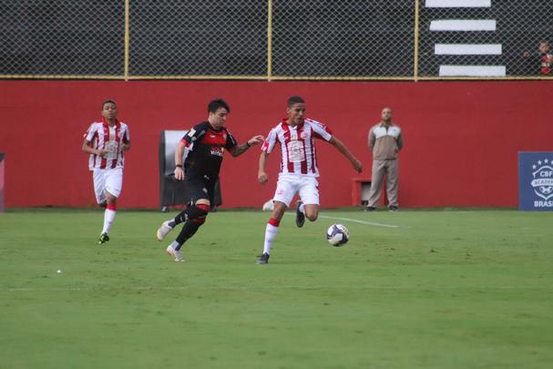 Fotos: Confira as imagens da partida entre Vitria e Nutico pela Copa do Nordeste