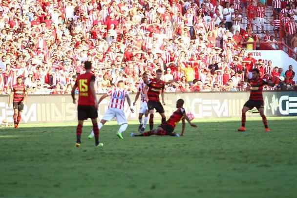 Primeira partida acontece no estdio dos Aflitos. No jogo da volta, o Leo decidir em casa 