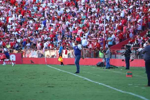 Primeira partida acontece no estdio dos Aflitos. No jogo da volta, o Leo decidir em casa 