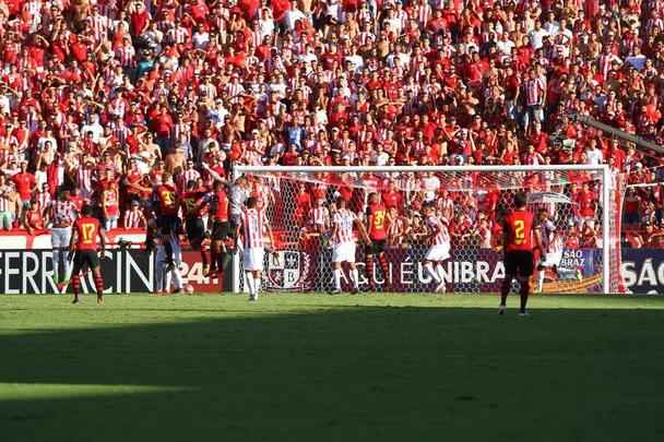 Primeira partida acontece no estdio dos Aflitos. No jogo da volta, o Leo decidir em casa 