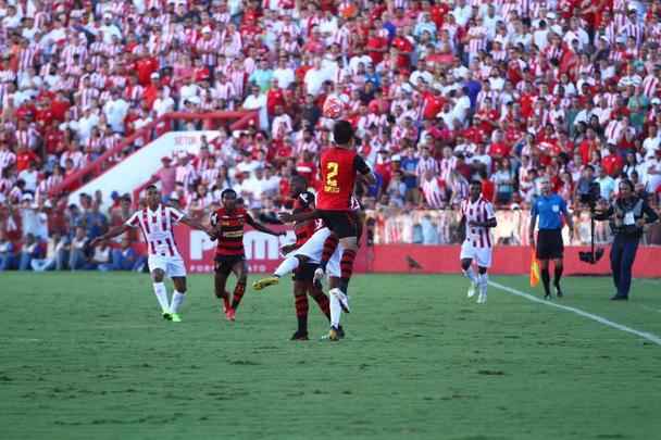 Primeira partida acontece no estdio dos Aflitos. No jogo da volta, o Leo decidir em casa 