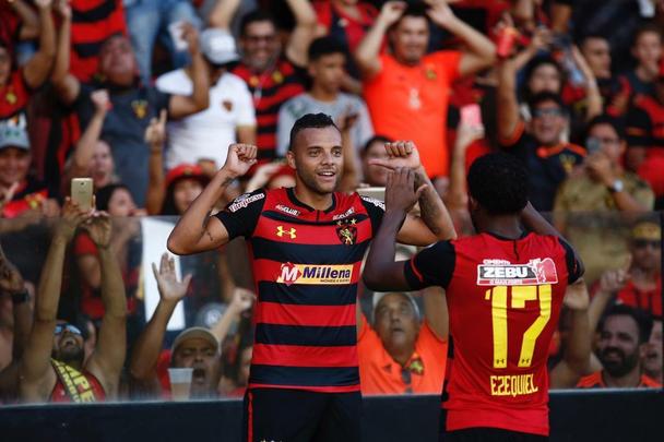 Final (jogo de volta) - Sport 1 x 2 Náutico - 21/4/2019
O segundo jogo da final começou atípico. Logo aos sete minutos da primeira etapa, Hernane e Sueliton trocaram agressões e os dois times ficaram com um jogador a menos. Durante um momento de desajuste defensivo do Timbu, o Sport abriu o placar de pênalti com Guilherme. Porém, o que se prometia festa virou apreensão. Assolado pelas lesões em sua linha ofensiva, o Leão não conseguiu mostrar um bom futebol e acabou dominado pelo Náutico, que virou o placar e levou a final para a decisão por pênaltis. A sorte dos Rubro-negros é que o goleiro Mailson estava inspirado e pegando duas cobranças garantiu a permanência da taça na Ilha do Retiro.
Time: Mailson; Norberto, Rafael Thyere, Adryelson e Sander; Ronaldo, Charles e Guilherme (Leandrinho); Ezequiel (Juninho), Luan (Elton) e Hernane.
Gol: Guilherme