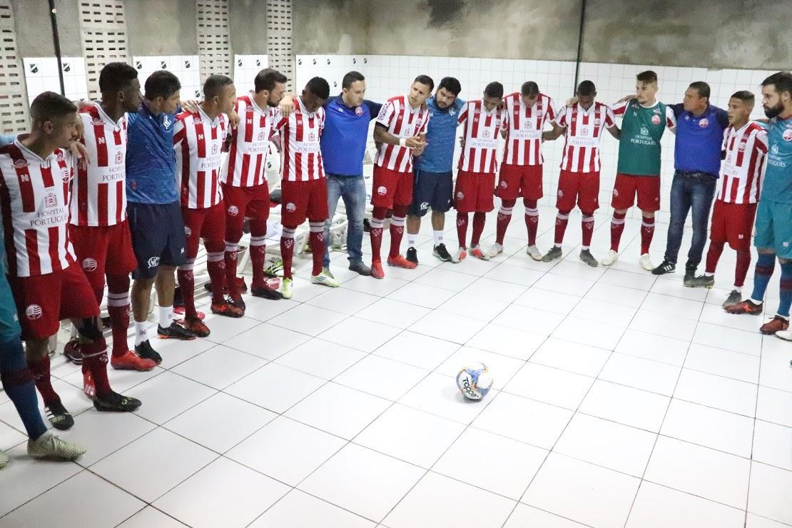 Equipes se enfrentaram neste domingo no estdio Frasqueiro, em Natal. 