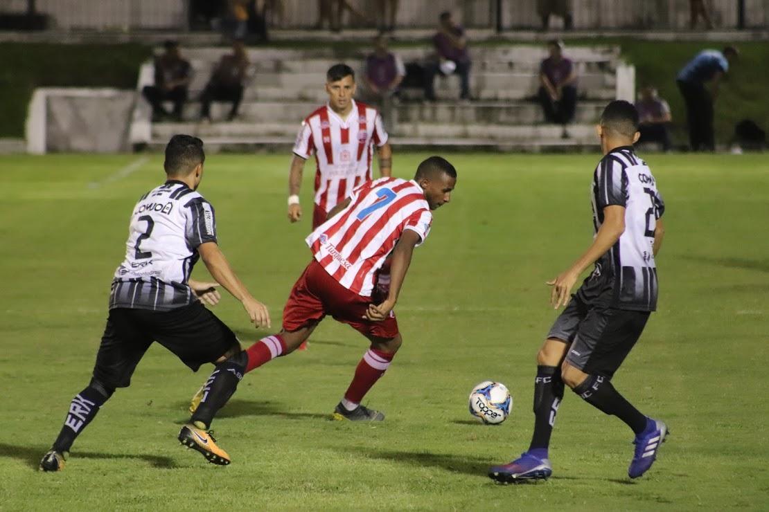 Equipes se enfrentaram neste domingo no estdio Frasqueiro, em Natal. 