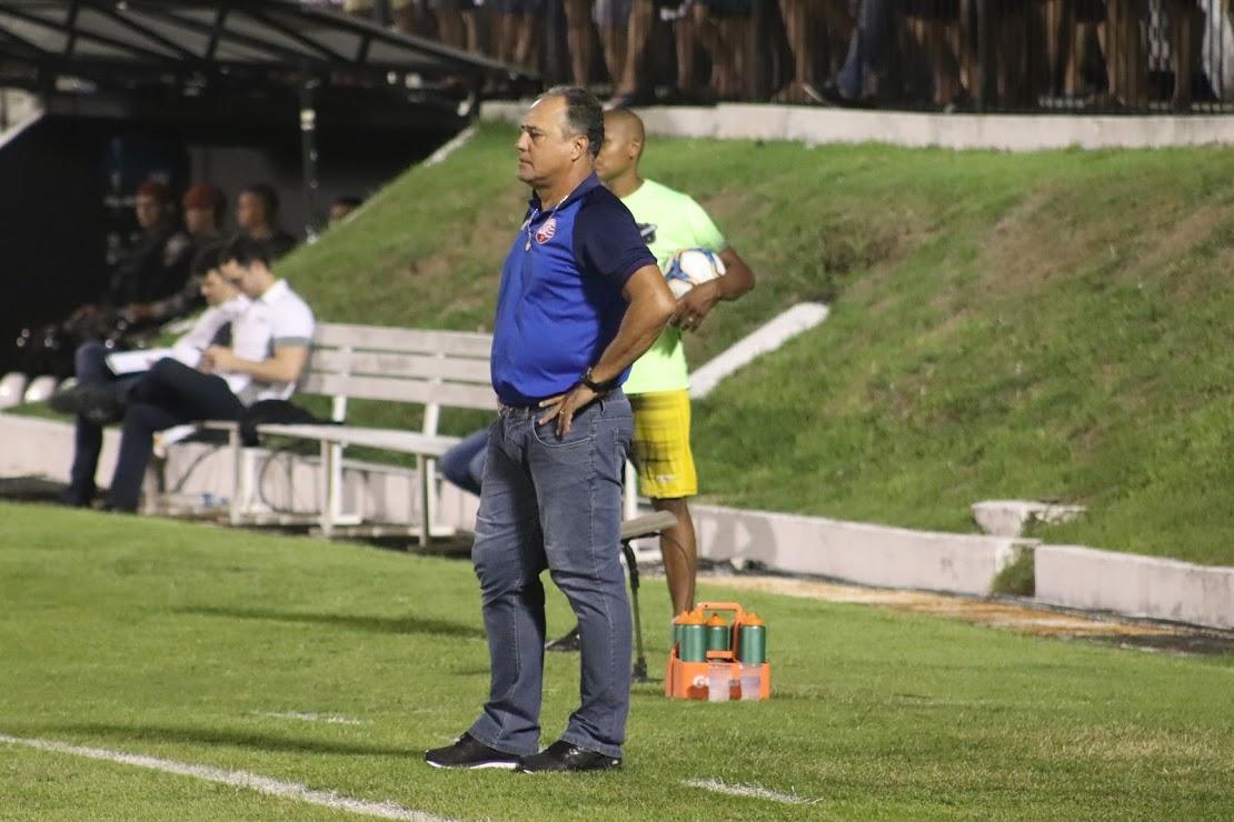 Equipes se enfrentaram neste domingo no estdio Frasqueiro, em Natal. 
