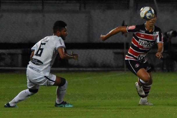 Santa Cruz enfrenta o Treze-PB na estreia de ambos os times na Série C do Campeonato Brasileiro. A partida acontece no estádio do Arruda.