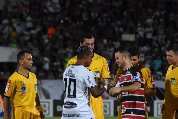 Santa Cruz enfrenta o Treze-PB na estreia de ambos os times na Série C do Campeonato Brasileiro. A partida acontece no estádio do Arruda.