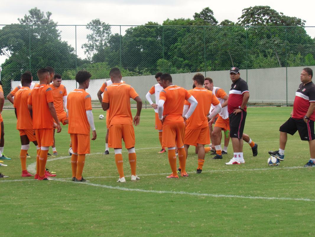 Tricolor encara o time cearense neste domingo, s 18h, fora de casa