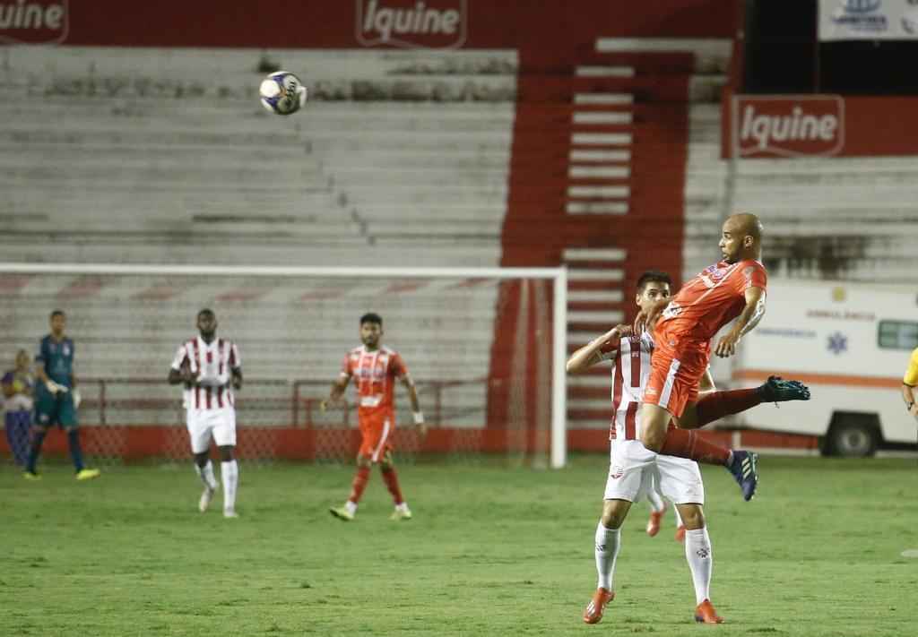 Nutico venceu o Imperatriz-MA aps duas partidas sem vencer, jogando longe de casa, com dois gols de Wallace Pernambucano