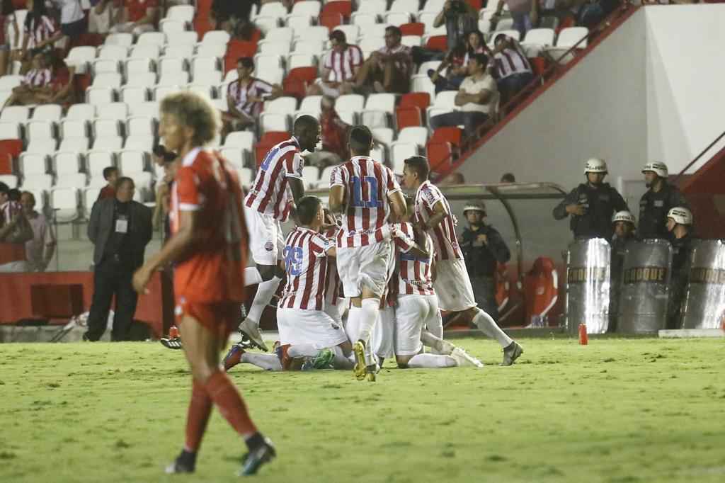 Nutico venceu o Imperatriz-MA aps duas partidas sem vencer, jogando longe de casa, com dois gols de Wallace Pernambucano