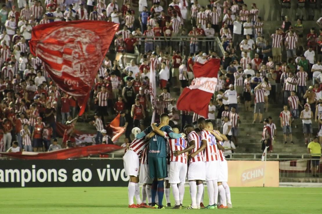 Botafogo-PB e Nutico se enfrentam por vaga na final da Copa do Nordeste, no estdio Almeido, em Joo Pessoa